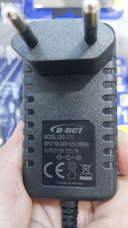 آداپتور 12 ولت 1 آمپر مشخصات