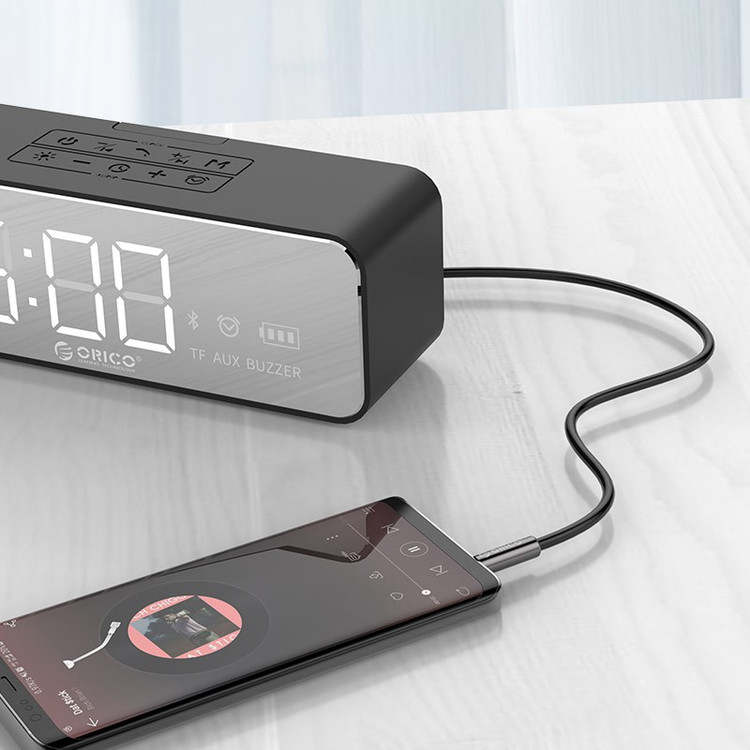 کابل AUX اوریکو مدل AM-M2-10 یک متر