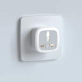 تبدیل دوشاخه برق هادرون مدل A10 سفید سه