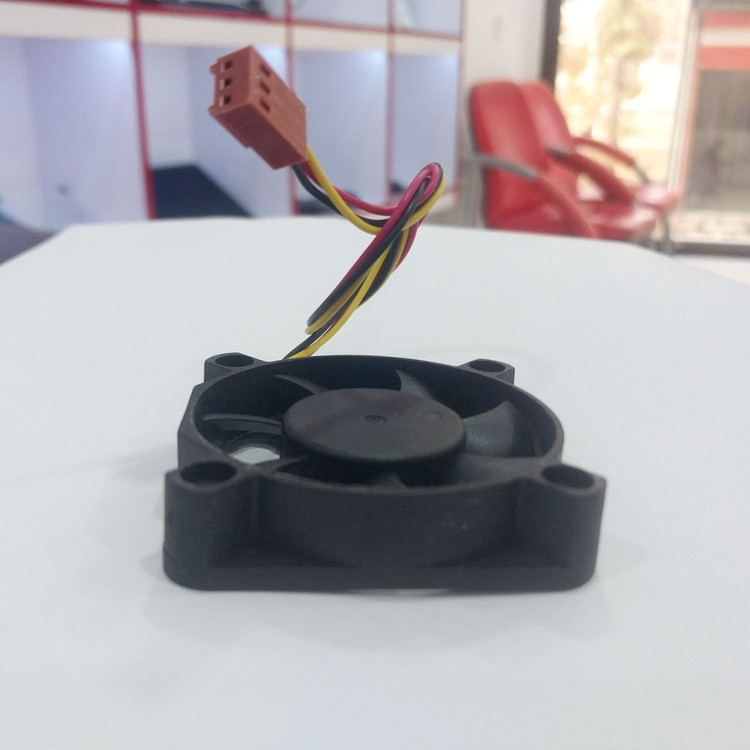 فن خنک کننده 5x5 سانتی متری دی نت بغل