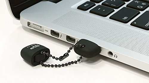 فلش مموری سیلیکون پاور مدل Jewel J07 ظرفیت 64 گیگابایت متصل به لپ تاپ