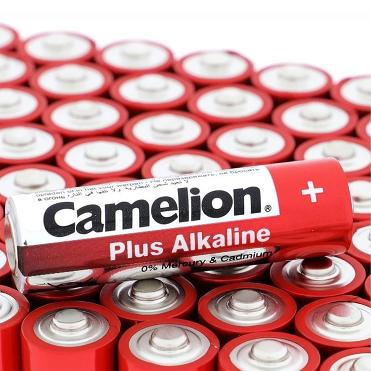 باتری قلمی کملیون مدل پلاس آلکالاین بسته 2 عددی روی هم